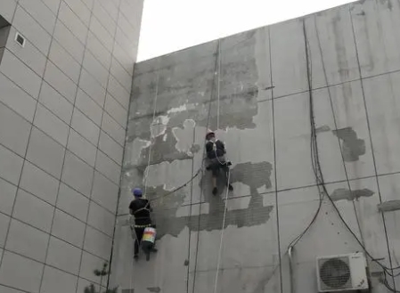 晋州楼顶漏水维修公司分享下晋州外墙防水的注意事项